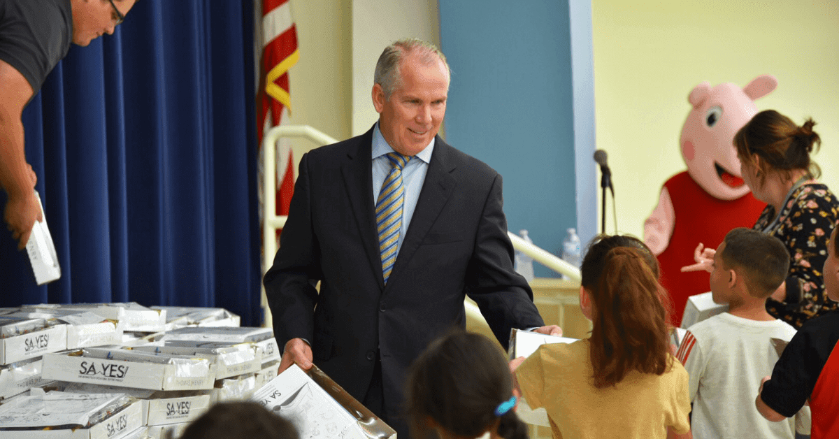 45,000 Elementary School Children Receive Free School Supplies Thanks to Thomas J Henry